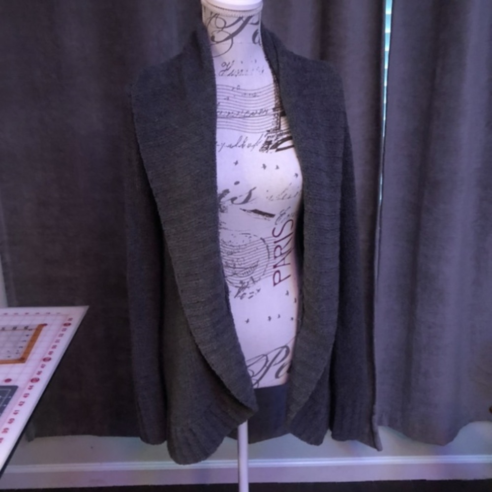 Gray merona cozy knit cardigan
